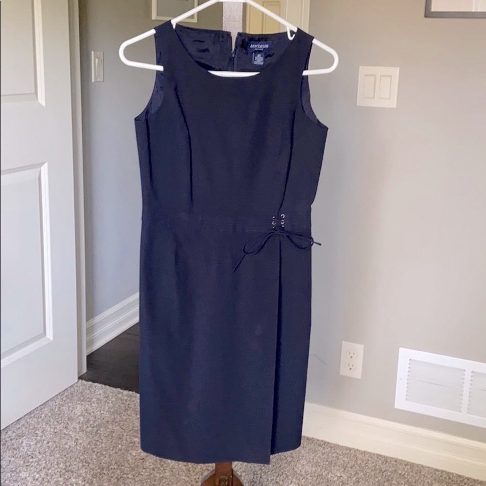 Ann Taylor Navy Sleeveless Sheath Dress